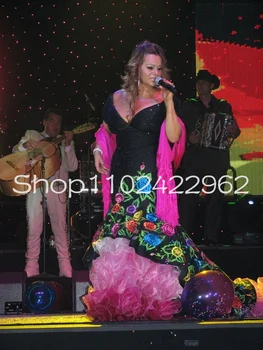 Melna Rozā Sirēna Meksikas Balli Formālās Kleitas Ziedu Izšuvumu Ruffles Daudzpakāpju Vilcienu Jenni Rivera Slavenību Balli Tērpu Apģērbs